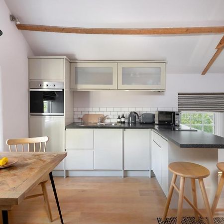 The Hayloft By Black Door Stays Bath Exterior photo